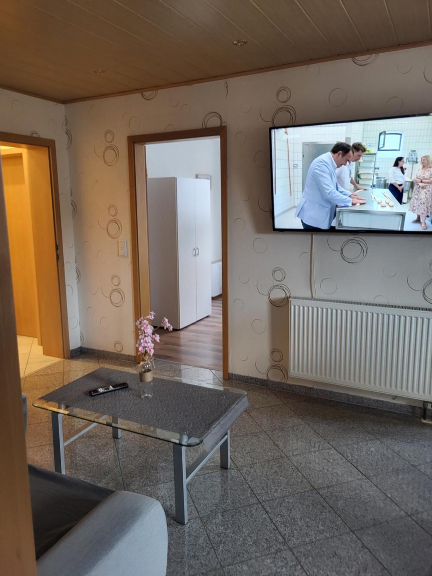 Fawiga Monteurwohnung Карбен Екстер'єр фото